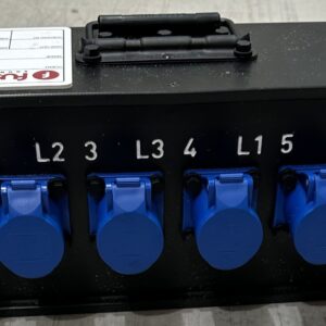 Type 331 Distro (32A/3 - 6x 16A/1, 32A/3 Through)