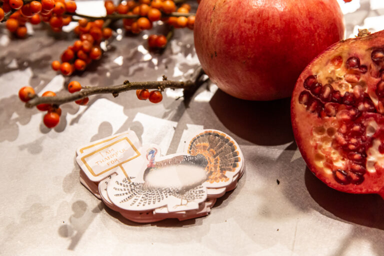 Thanksgiving table decorations